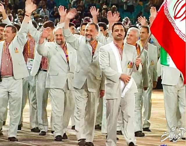 لباس رسمی کاروان ایران از المپیک سیدنی تا توکیو/ عکس